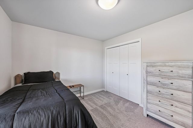 710 Brook Ridge Avenue, North Liberty, IA 52317
