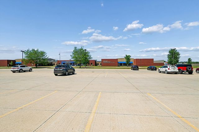 710 Brook Ridge Avenue, North Liberty, IA 52317