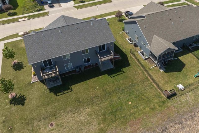 710 Brook Ridge Avenue, North Liberty, IA 52317
