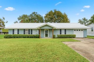 2504 Bonito Drive, Lake Charles, LA 70605
