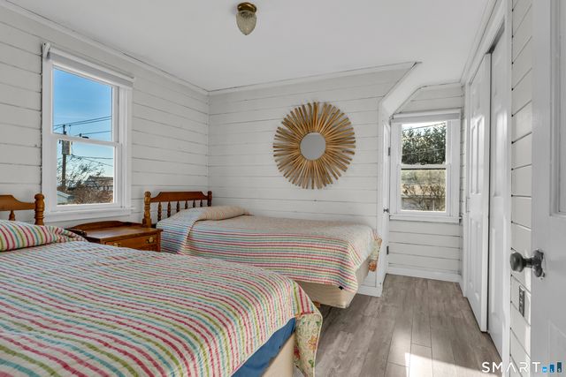 5 Attawan Avenue, East Lyme, CT 06357