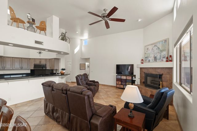 8738 E Bear Paw Place, Tucson, AZ 85749