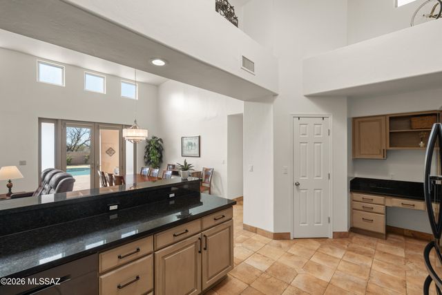 8738 E Bear Paw Place, Tucson, AZ 85749