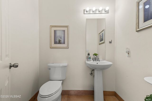 8738 E Bear Paw Place, Tucson, AZ 85749