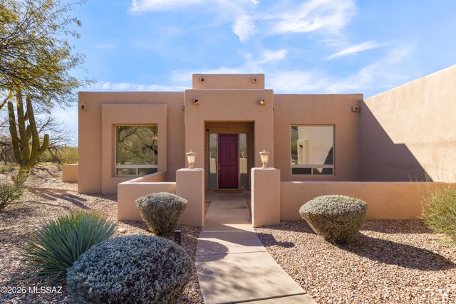 8738 E Bear Paw Place, Tucson, AZ 85749