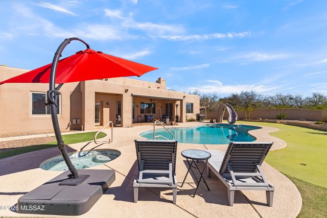 8738 E Bear Paw Place, Tucson, AZ 85749