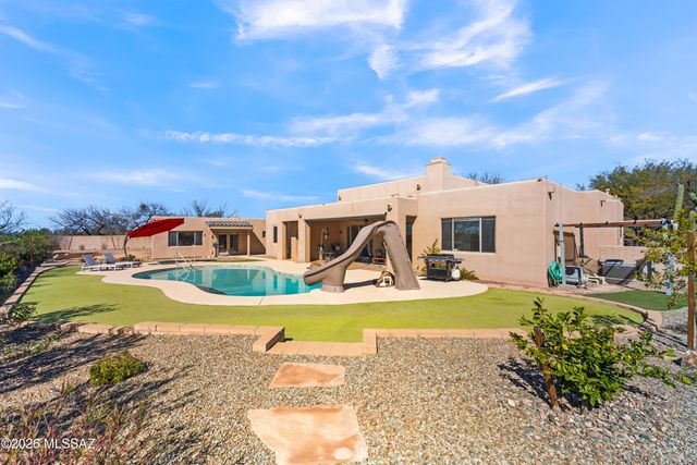 8738 E Bear Paw Place, Tucson, AZ 85749