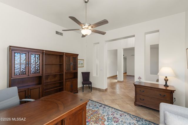 8738 E Bear Paw Place, Tucson, AZ 85749