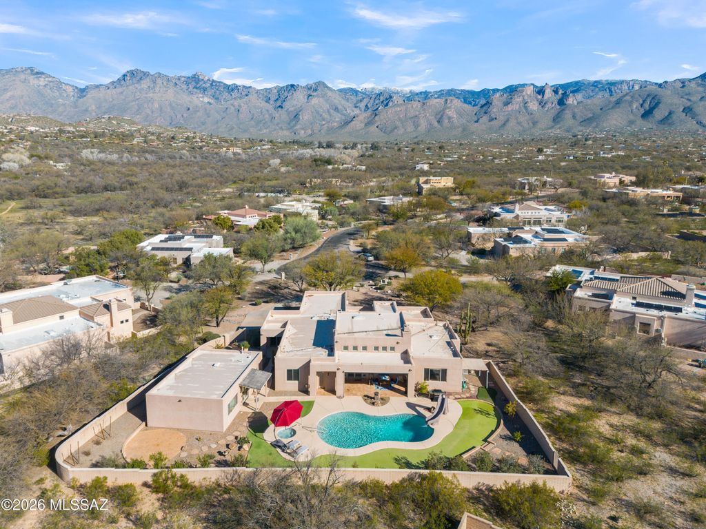 8738 E Bear Paw Place, Tucson, AZ 85749