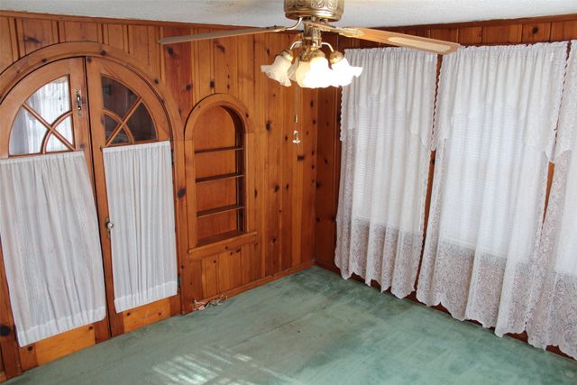 1329 Clarence Street, Haltom City, TX 76117