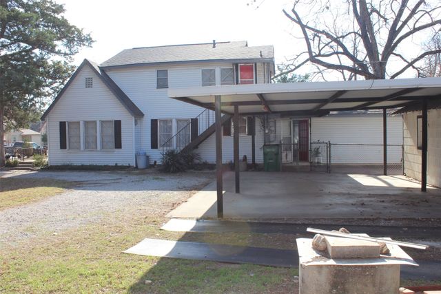 1329 Clarence Street, Haltom City, TX 76117