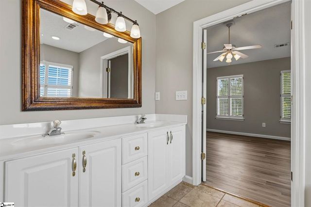 428 Ashley Oaks Drive, Moore, SC 29369