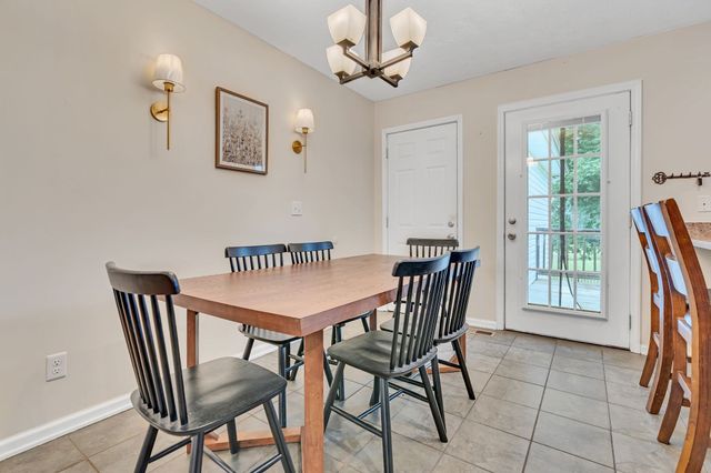 125 Hickory Ridge Ln, Hartsville, TN 37074