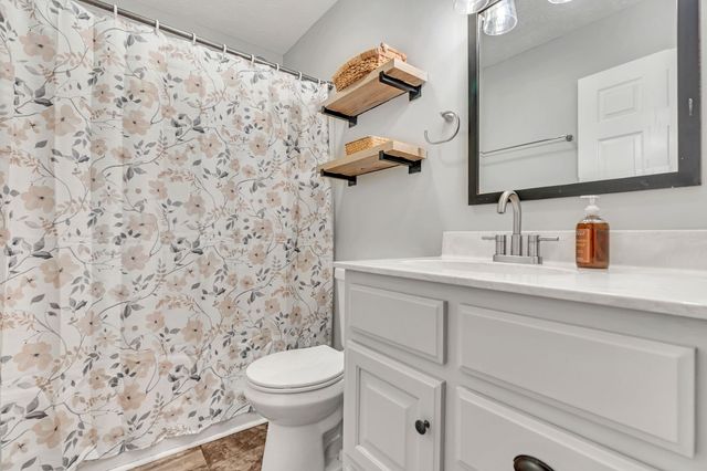 125 Hickory Ridge Ln, Hartsville, TN 37074