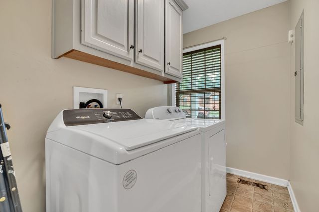 125 Hickory Ridge Ln, Hartsville, TN 37074