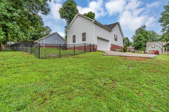 125 Hickory Ridge Ln, Hartsville, TN 37074