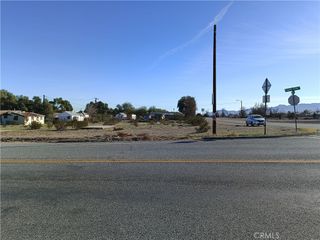 10 Santa Fe Street, Daggett, CA 92327