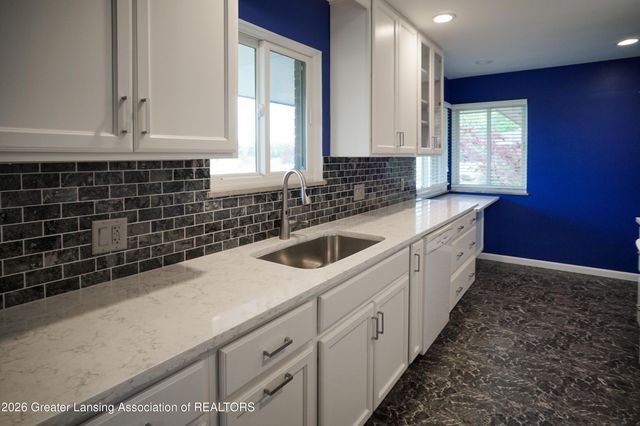1312 Wood Street, Lansing, MI 48912