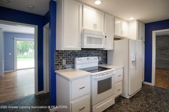 1312 Wood Street, Lansing, MI 48912