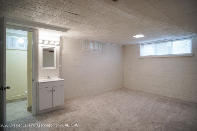 1312 Wood Street, Lansing, MI 48912