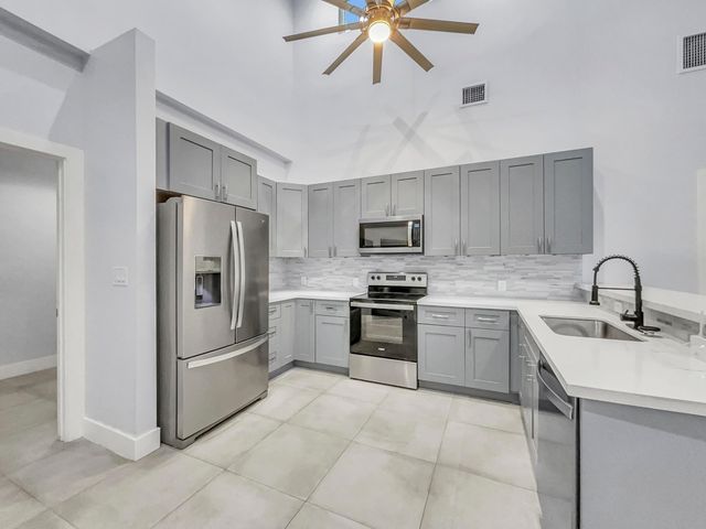 1543 SW 32nd Street, Fort Lauderdale, FL 33315