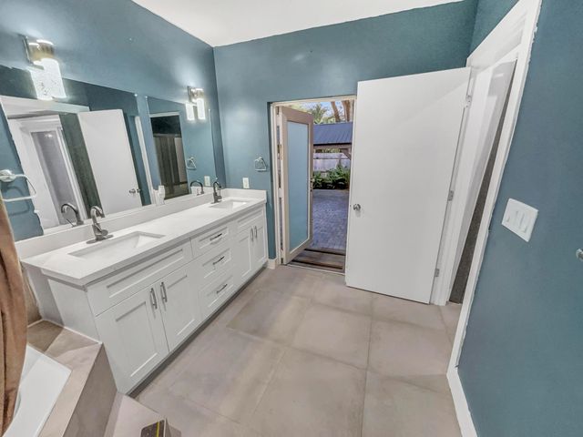 1543 SW 32nd Street, Fort Lauderdale, FL 33315