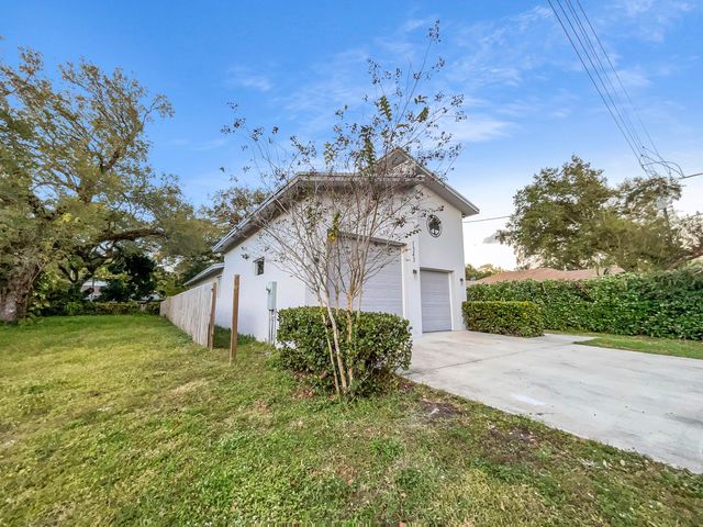 1543 SW 32nd Street, Fort Lauderdale, FL 33315