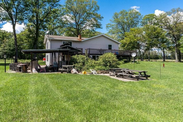 3175 Strand Road, Dalton Twp, MI 49445