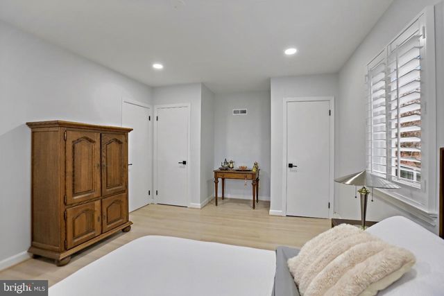 3906 RIDGE RD, Annandale, VA 22003