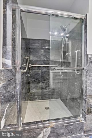 3906 RIDGE RD, Annandale, VA 22003