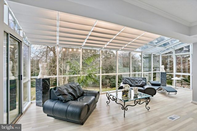 3906 RIDGE RD, Annandale, VA 22003