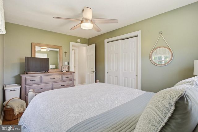 5 HARVARD RD, Pennsville, NJ 08070
