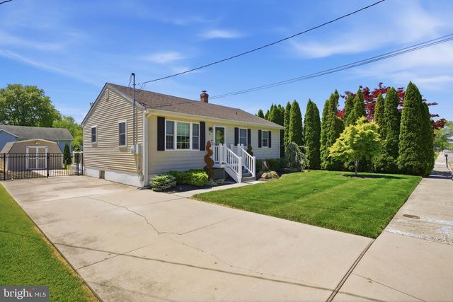 5 HARVARD RD, Pennsville, NJ 08070