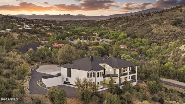 300 N Lynx Creek Road, Prescott, AZ 86303