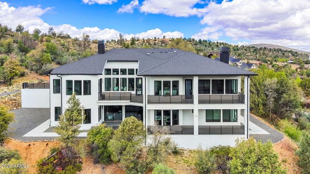 300 N Lynx Creek Road, Prescott, AZ 86303