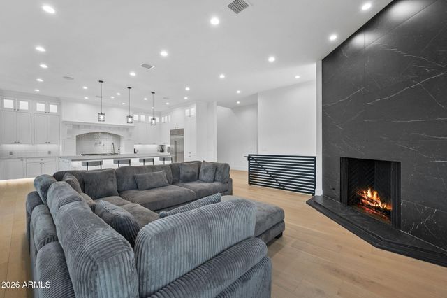 300 N Lynx Creek Road, Prescott, AZ 86303