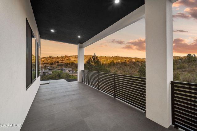 300 N Lynx Creek Road, Prescott, AZ 86303