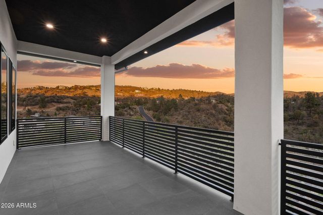 300 N Lynx Creek Road, Prescott, AZ 86303