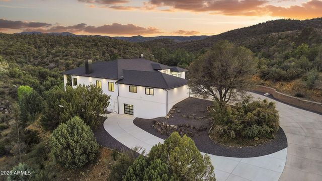 300 N Lynx Creek Road, Prescott, AZ 86303