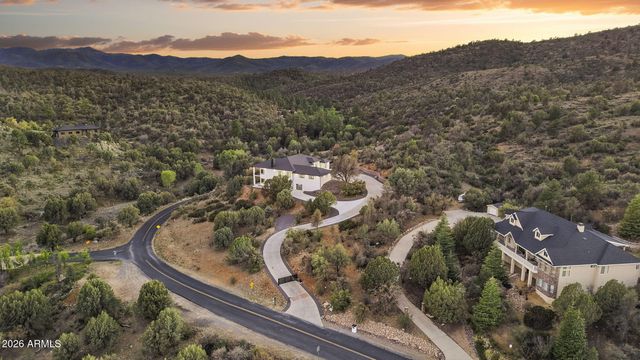 300 N Lynx Creek Road, Prescott, AZ 86303