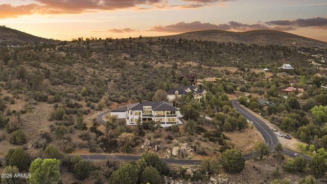 300 N Lynx Creek Road, Prescott, AZ 86303