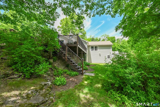 4 Hillside Road, Danbury, CT 06811