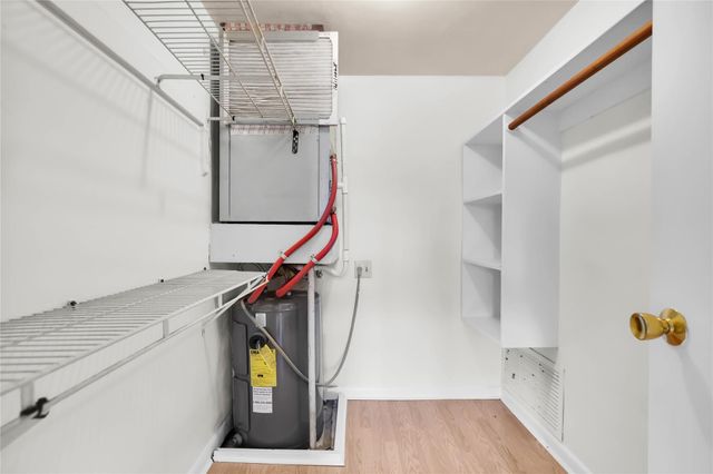 1951 NE 39th Street 337, Lighthouse Point, FL 33064