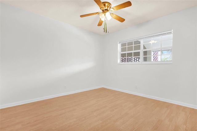 1951 NE 39th Street 337, Lighthouse Point, FL 33064