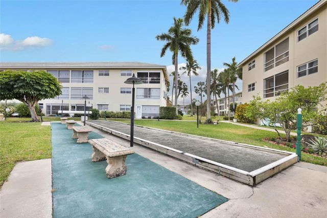 1951 NE 39th Street 337, Lighthouse Point, FL 33064