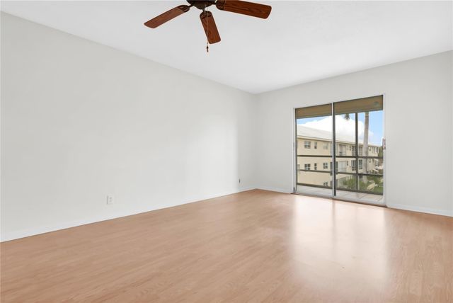 1951 NE 39th Street 337, Lighthouse Point, FL 33064