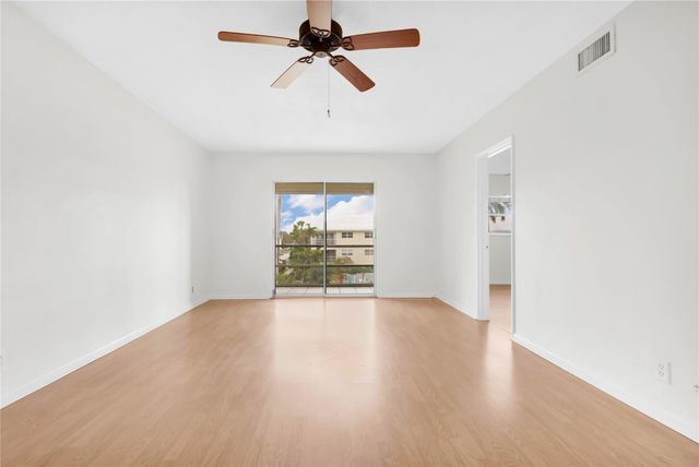 1951 NE 39th Street 337, Lighthouse Point, FL 33064