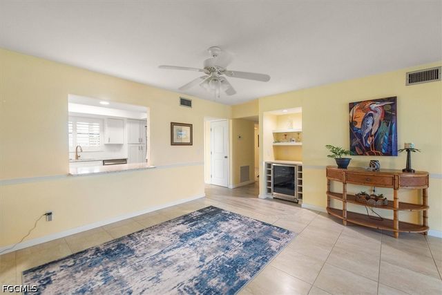816 SW 48th TER 102, Cape Coral, FL 33914