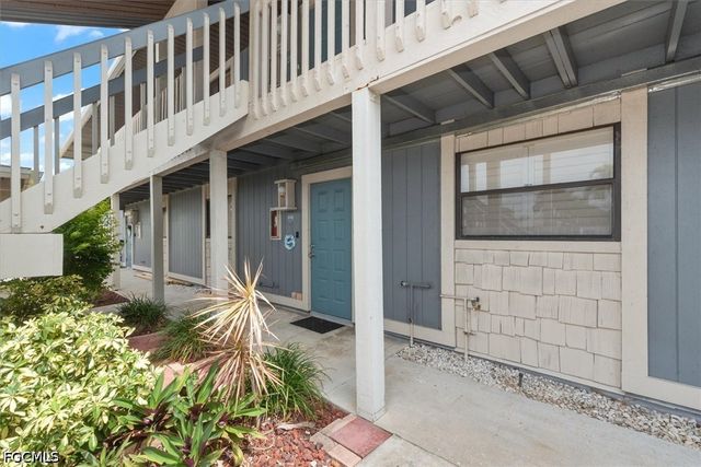 816 SW 48th TER 102, Cape Coral, FL 33914