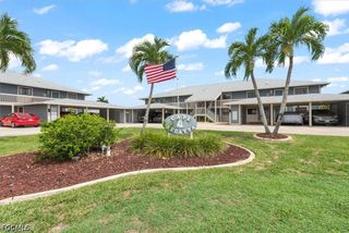 816 SW 48th TER 102, Cape Coral, FL 33914